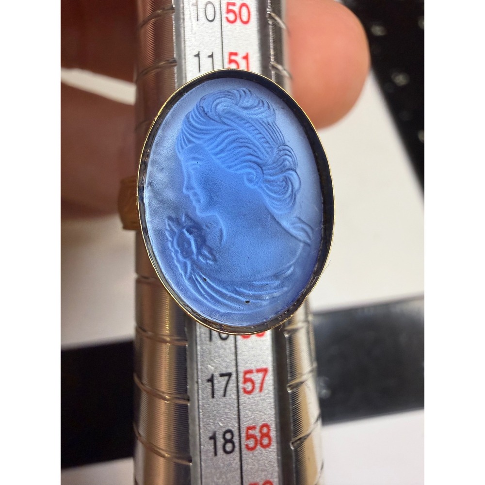 Blue Glass Intaglio Cameo Ring Gold Tone Ornate Engraved Band Size 6.5